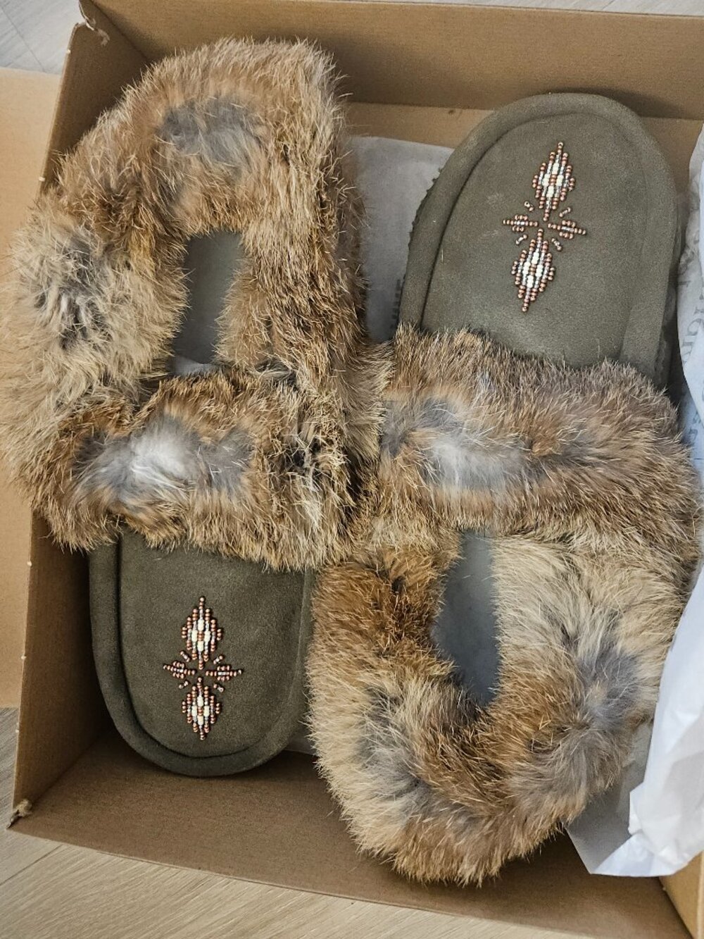 Manitobah Men's Tipi Suede Moccasins